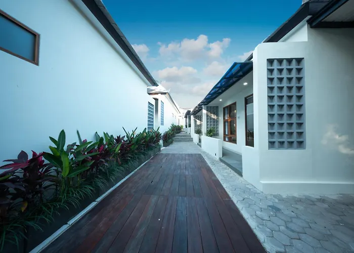 招待所 Sadira Co-living - Seminyak