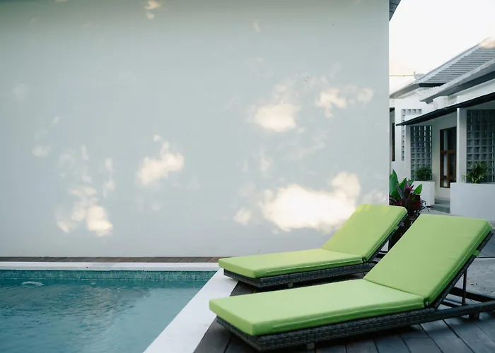 招待所 Sadira Co-living - Seminyak 科洛布坎