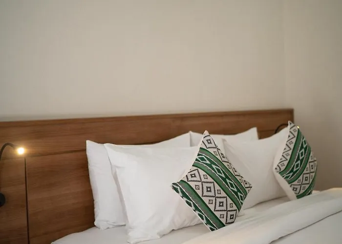 招待所 Sadira Co-living - Seminyak 4*